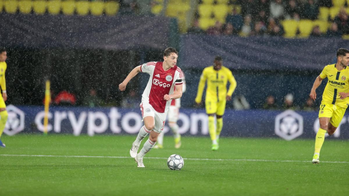 ?? Ajax hoopt laatste strohalm te pakken in CL • Volendam treft NEC in de beker