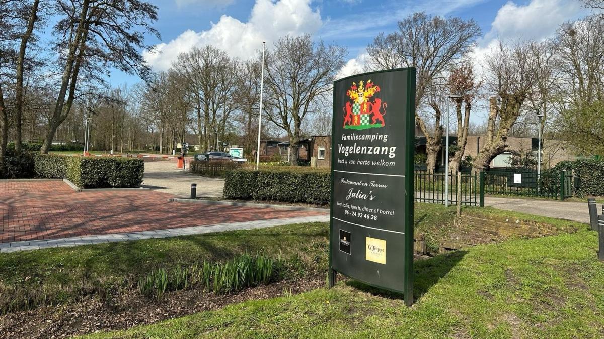 Provincie eist bouwstop chalets op camping Vogelenzang