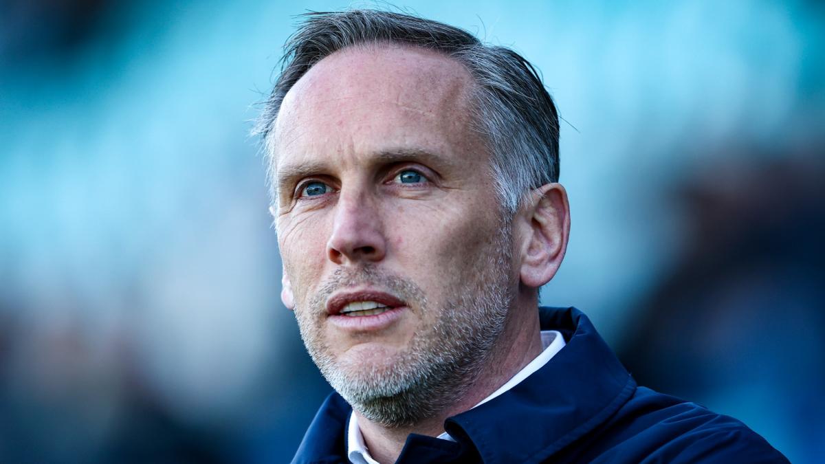 AZ hengelt met Frank Peereboom opvolger van Leeroy Echteld bij beloften binnen