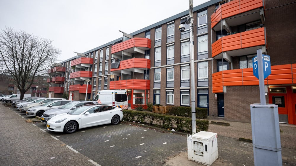 Housing association wants tenant not to return to home shot at in Zuidoost