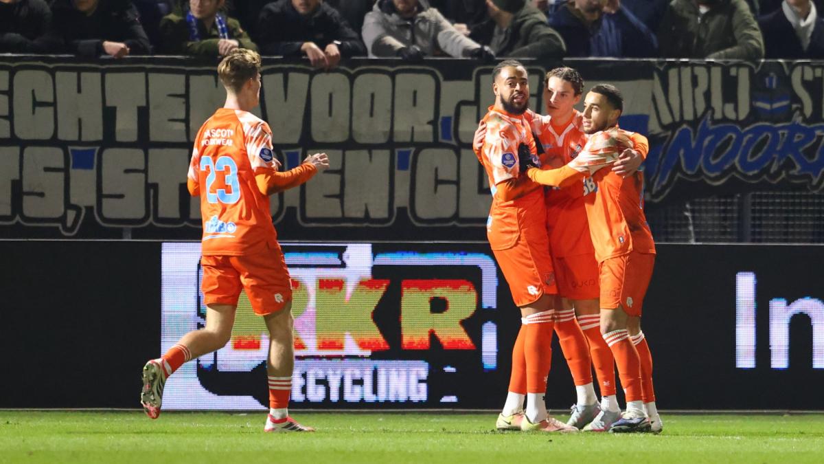 ?? Wel kansen, maar nog geen winnaar bij FC Volendam - PEC • Grieperige Kruys afwezig