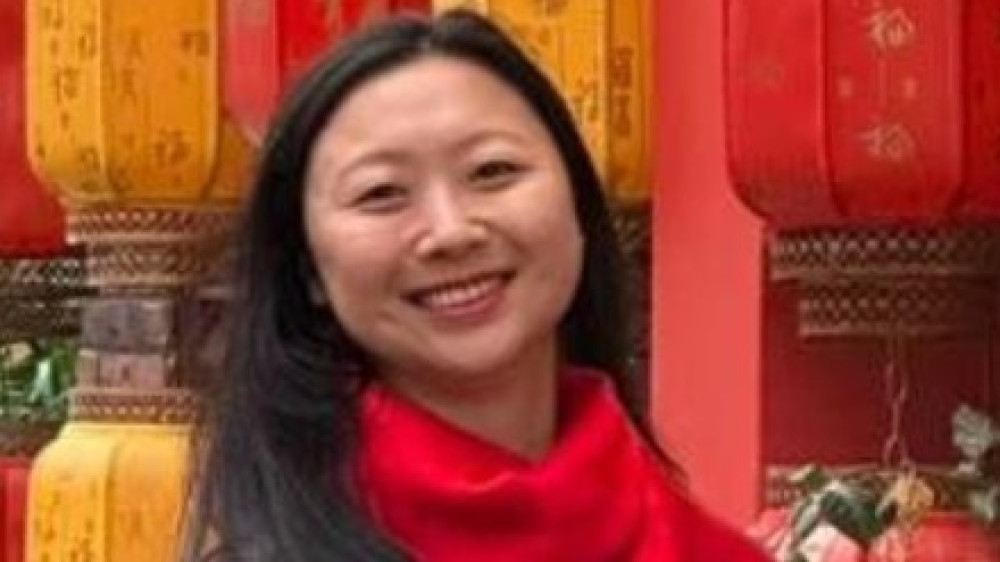 Police search for missing Sophia (37) last seen at Amstel Station