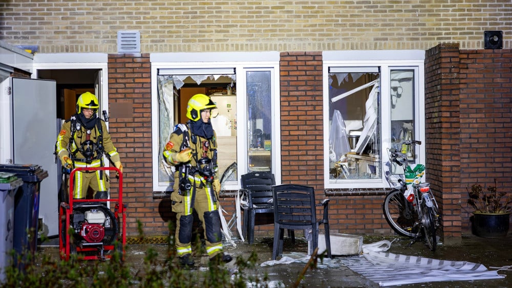 Explosie in woning Hoofddorp: drie lichtgewonden