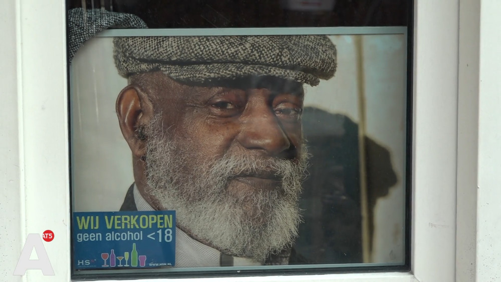 Frank Mansro, 'neighborhood father' from De Pijp, dies at 78