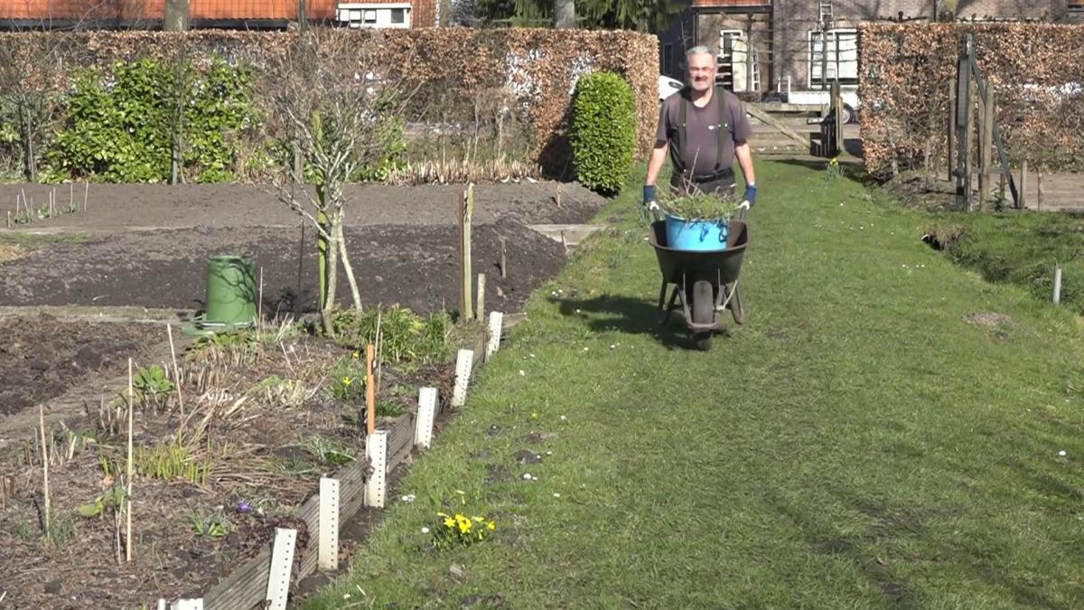 Naardense volkstuinders al jaren opgescheept met vervuilde grond
