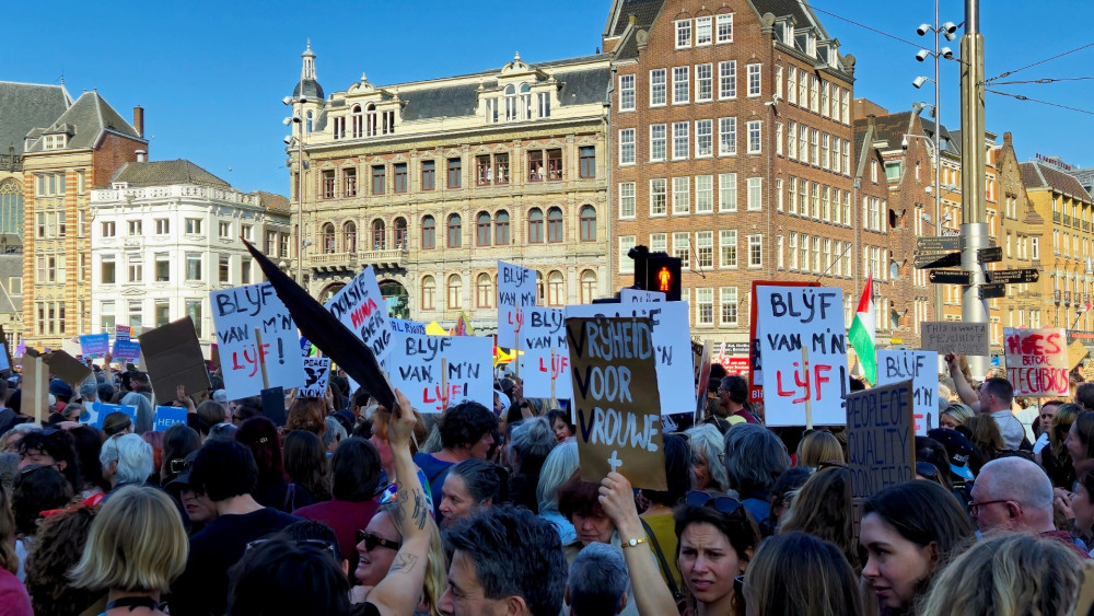International Women's Day: Feminist March in Amsterdam, Halsema organizes conference