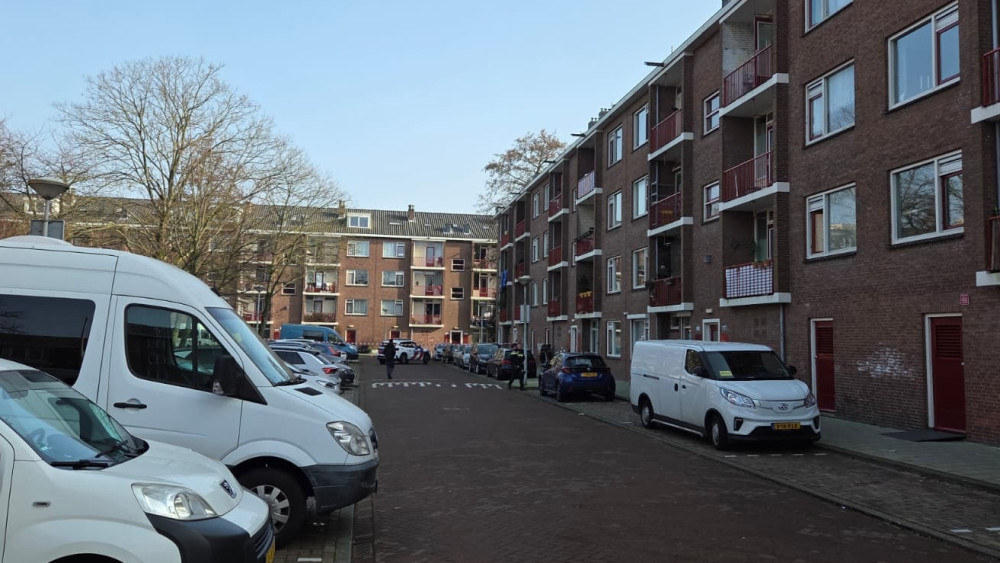 House shot at on Beemsterstraat in North