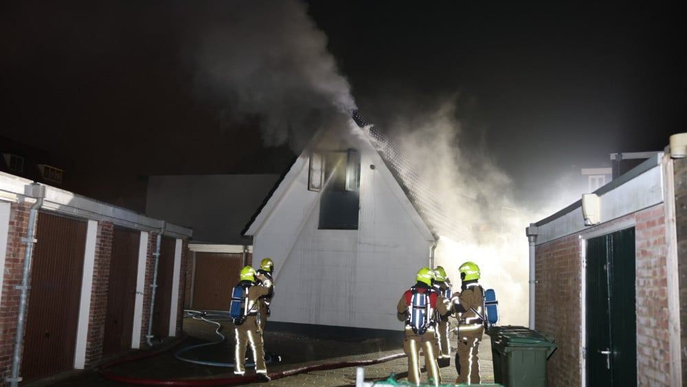 Brand in leegstaande woning Haarlem • 20-jarige Belg aangehouden na mislukte overval op juwelier