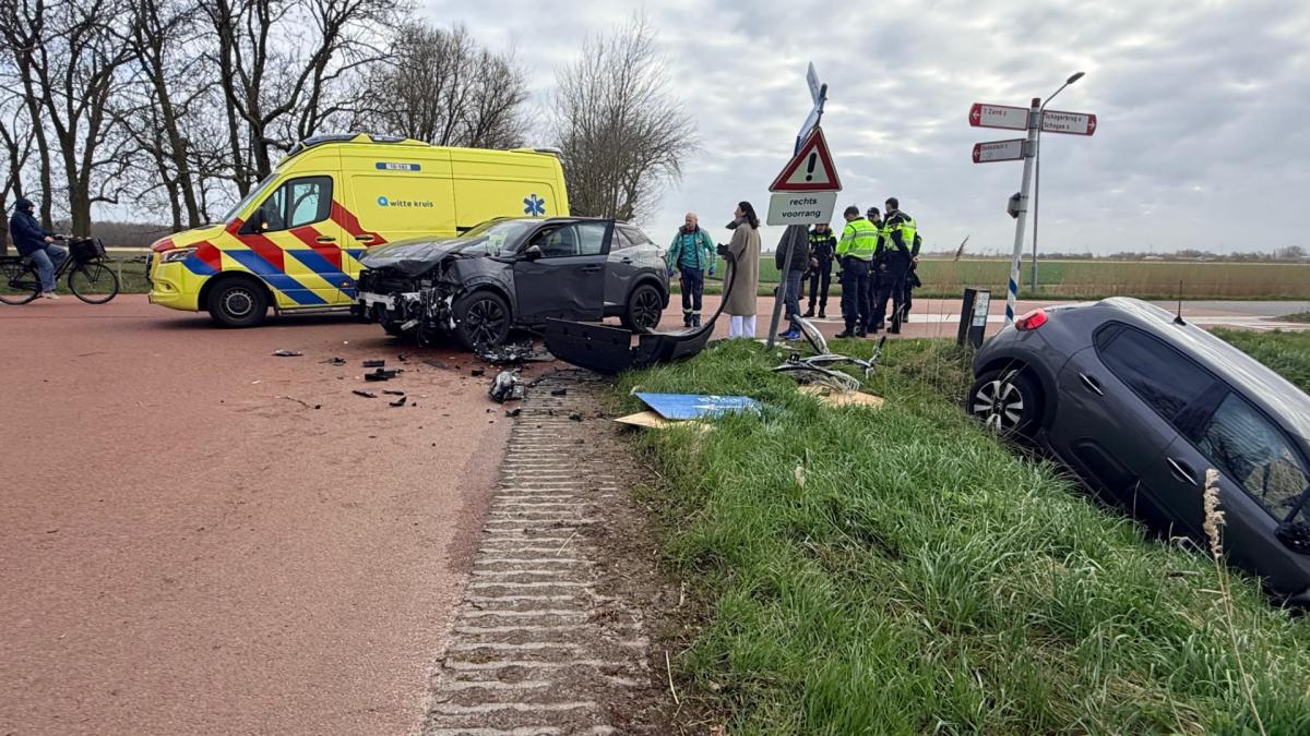 EOD ontmantelt 'verdacht voorwerp' bij gevangenis • Twee gewonden bij botsing in Schagerbrug
