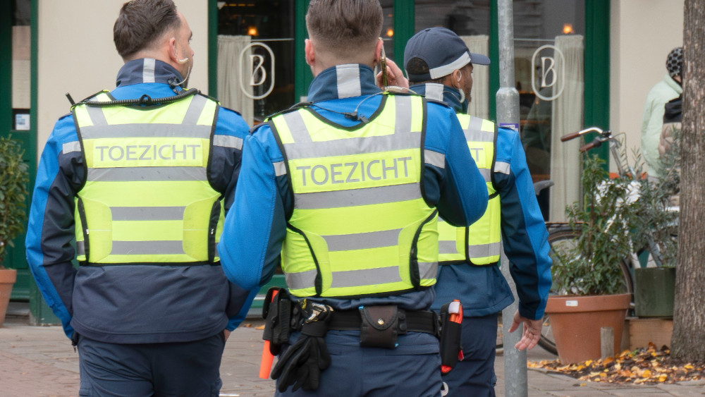 Halsema says baton pilot for law enforcement was not based on incorrect figures after all