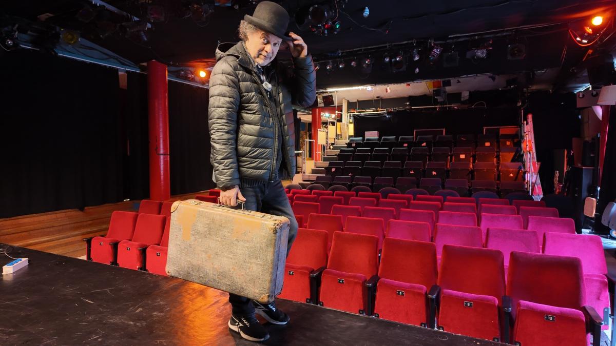 Het circus van Hakim (van Sesamstraat) moet wijken voor nieuwbouw, maar waarheen?