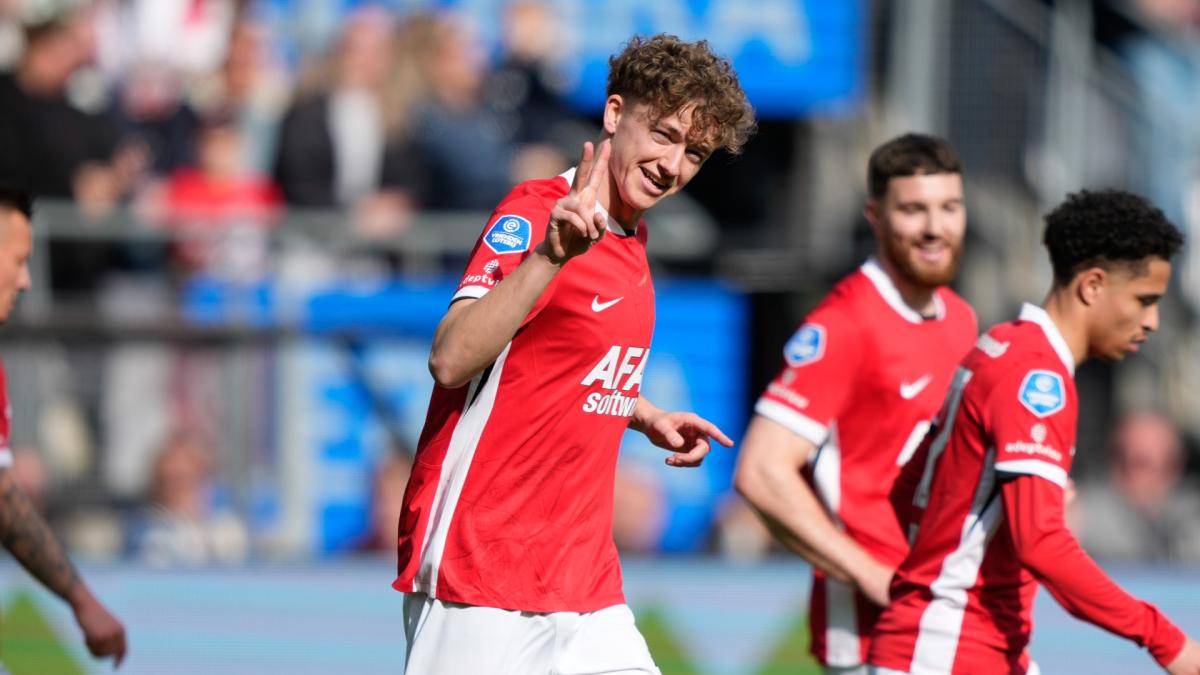 ?? AZ dankzij Mijnans ruim voor tegen Heerenveen