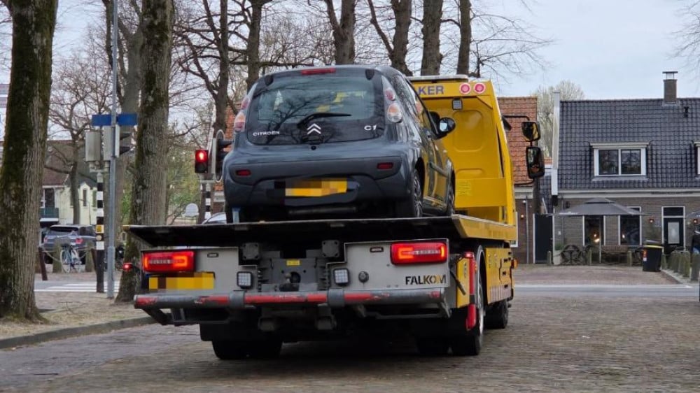 Vrouw voor de twaalfde keer betrapt zonder rijbewijs • Bewoonster verdacht van brandstichting zorgcentrum Castricum
