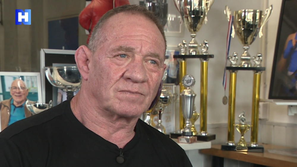 Zwaargewonde Bert Kops zou nooit meer worstelen, maar niet veel later werd hij kampioen