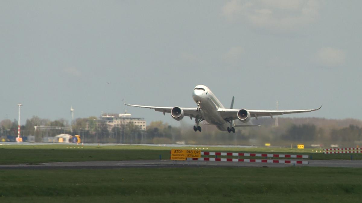 Zorgt de nieuwste Airbus voor meer slaap, of kan Schiphol er vooral door groeien?
