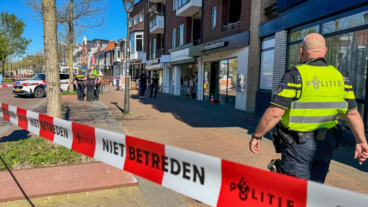 Gewonde bij overval in Beverwijk, politie zoekt verdachte op fiets