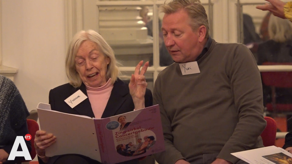Singing together helps people forget dementia for a moment, says opera singer Maartje