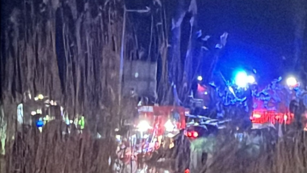 Search for person in the IJ, police helicopter deployed