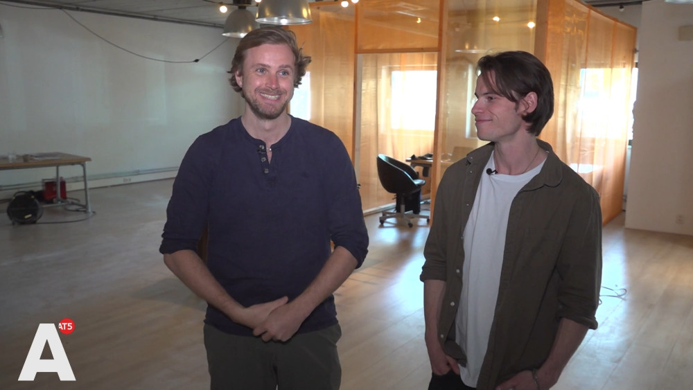 In the hospital, Will and Hugo decided to change course: from the office to music studios