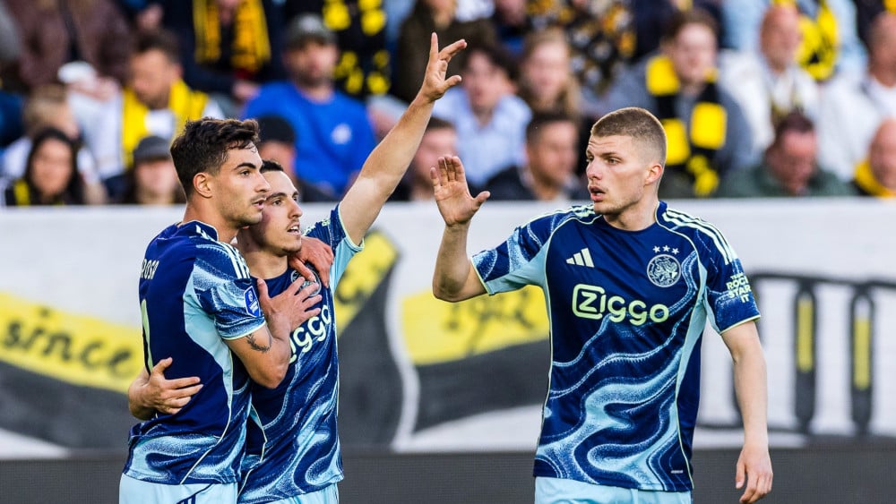 Lees terug: Tegenvallend Ajax verslaat NAC • Amsterdammers stijgen naar plek vier