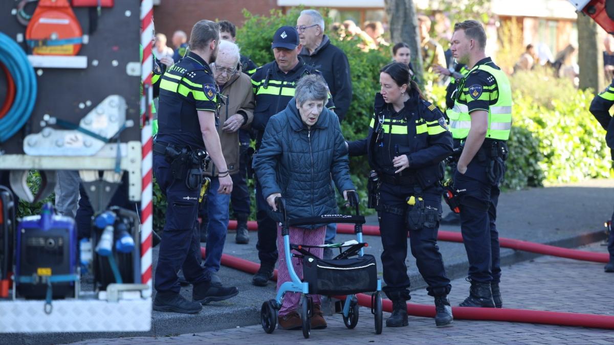 Brand uitgebroken in Beverwijkse flat, bewoners geëvacueerd