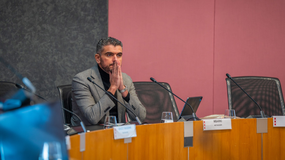 Mbarki and Halsema defend Shell's participation in Amsterdam Economic Board