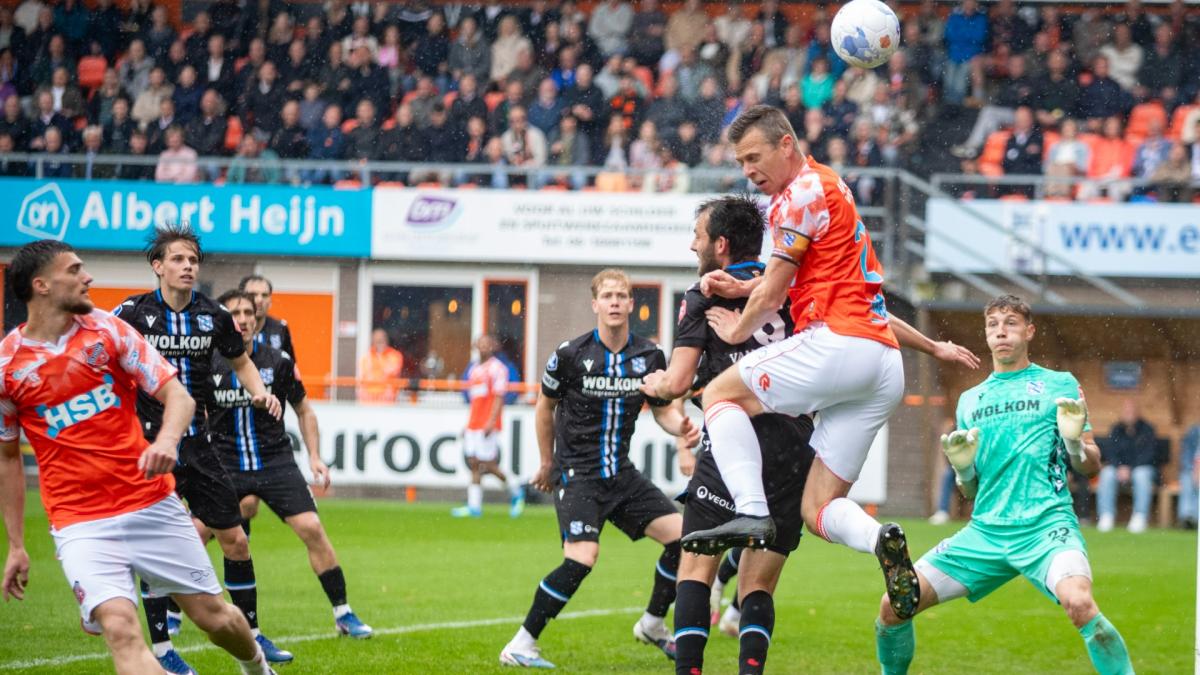 ?? Nederlaag FC Volendam na vroege achterstand tegen Heerenveen