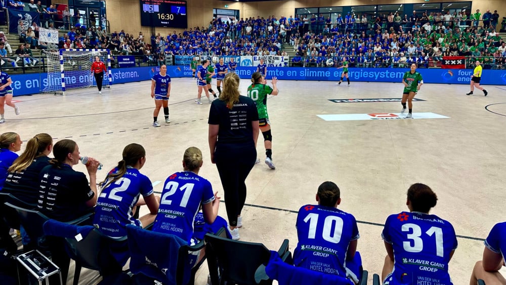 VOC Amsterdam defeats SEW in nerve-wracking handball final to claim national title