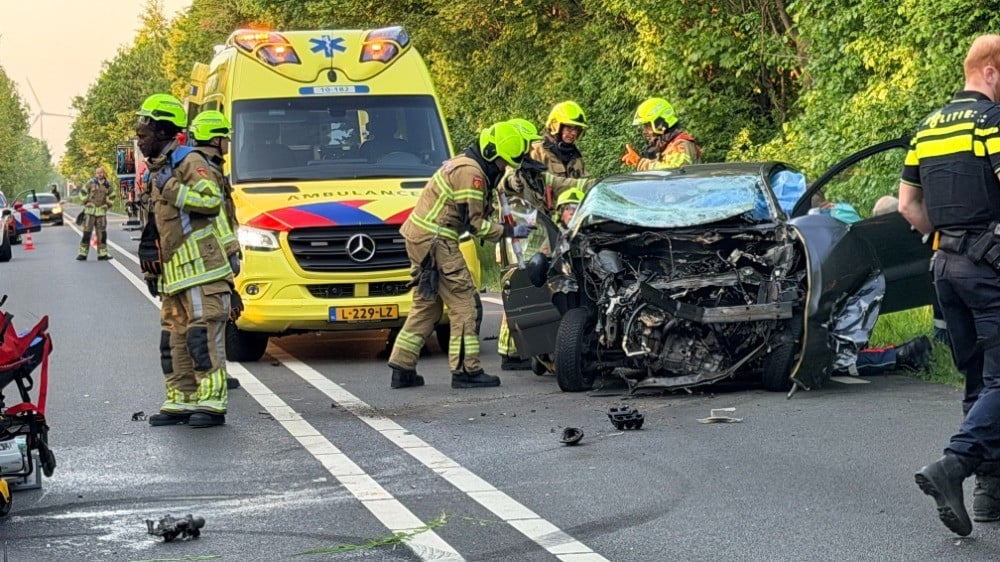 Ernstig ongeluk N245, weg tijdelijk afgezet