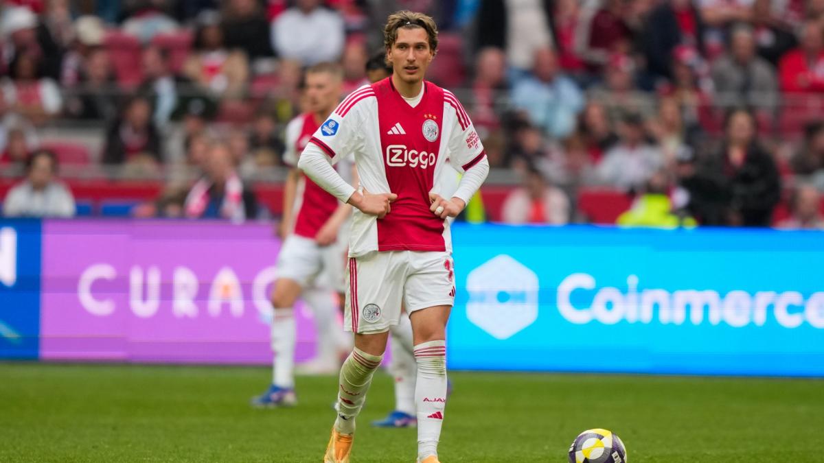 ?? Play-offs dreigen voor Ajax • Telstar naar 'veilige' vijftiende plek • FC Volendam moet vrezen
