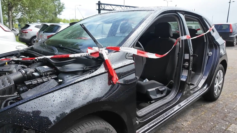 Visitors at P+R Nieuw-Vennep shocked but not surprised by stripped cars