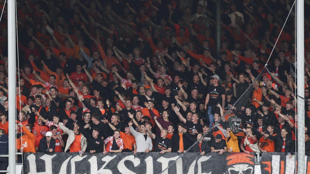Strenge maatregelen na ernstige ongeregeldheden na wedstrijd Volendam-Telstar