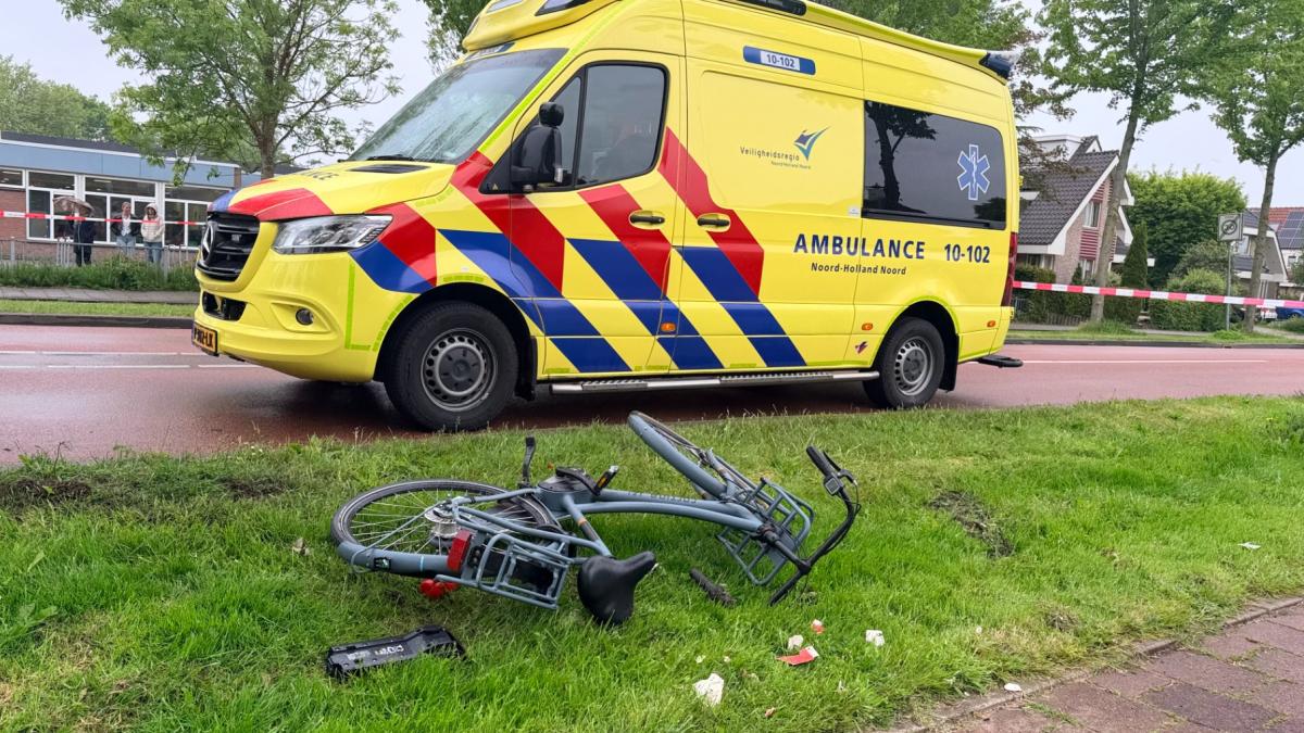 Jonge fietser zwaargewond na aanrijding in Heerhugowaard