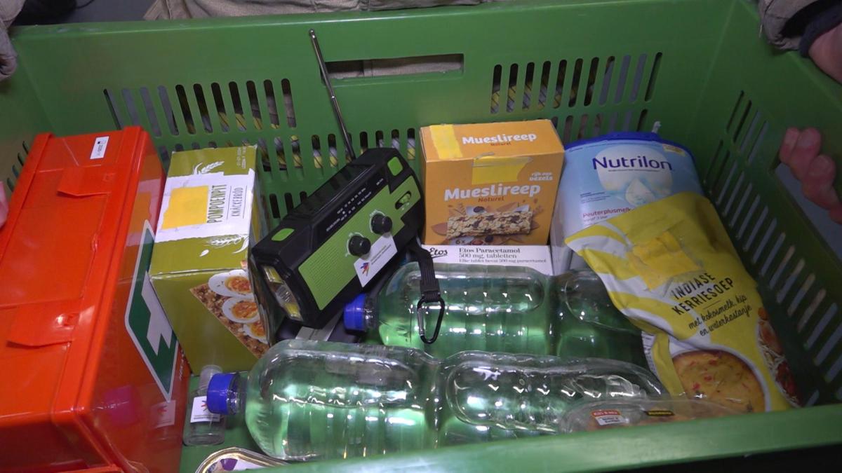 Amsterdam deelt 2000 noodpakketten uit aan mensen met een laag inkomen