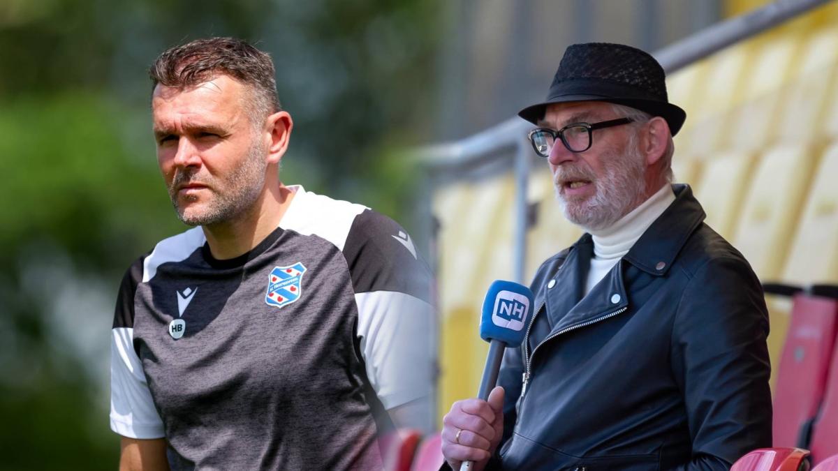 Supporters geven advies aan nieuwe Telstartrainer: 