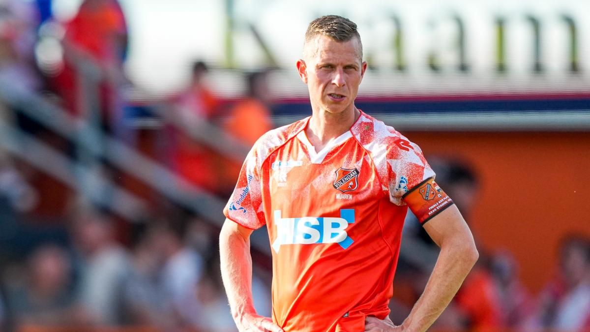 Bizarre ontknoping: FC Volendam daalt af naar de eerste divisie na verloren strafschoppenreeks
