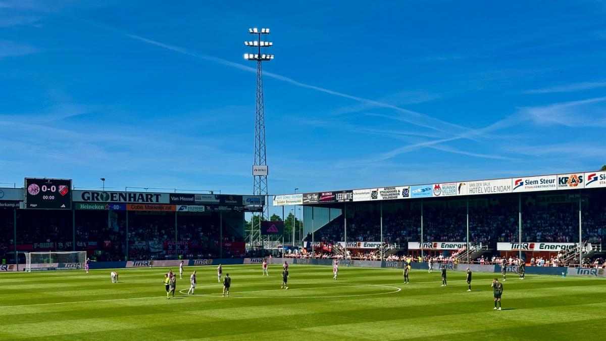 ?? Ajax wordt iets sterker tegen FC Utrecht • Stand in finale nog gelijk