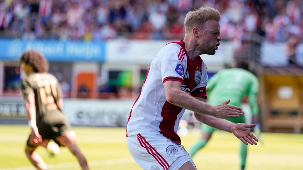 ? Penalty's geven doorslag voor Ajax en FC Utrecht • Volg het hier live