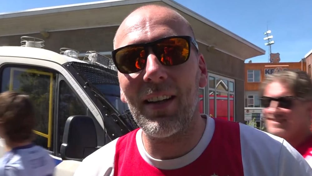 Ajax fans mostly relieved after securing European football: "Glad this season is over"