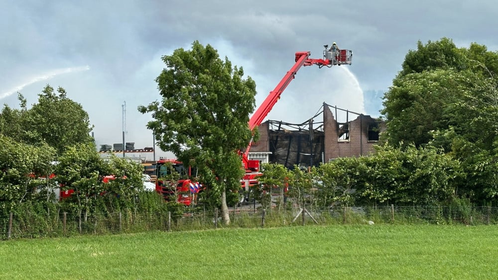 Major fire at company in Zwaanshoek under control