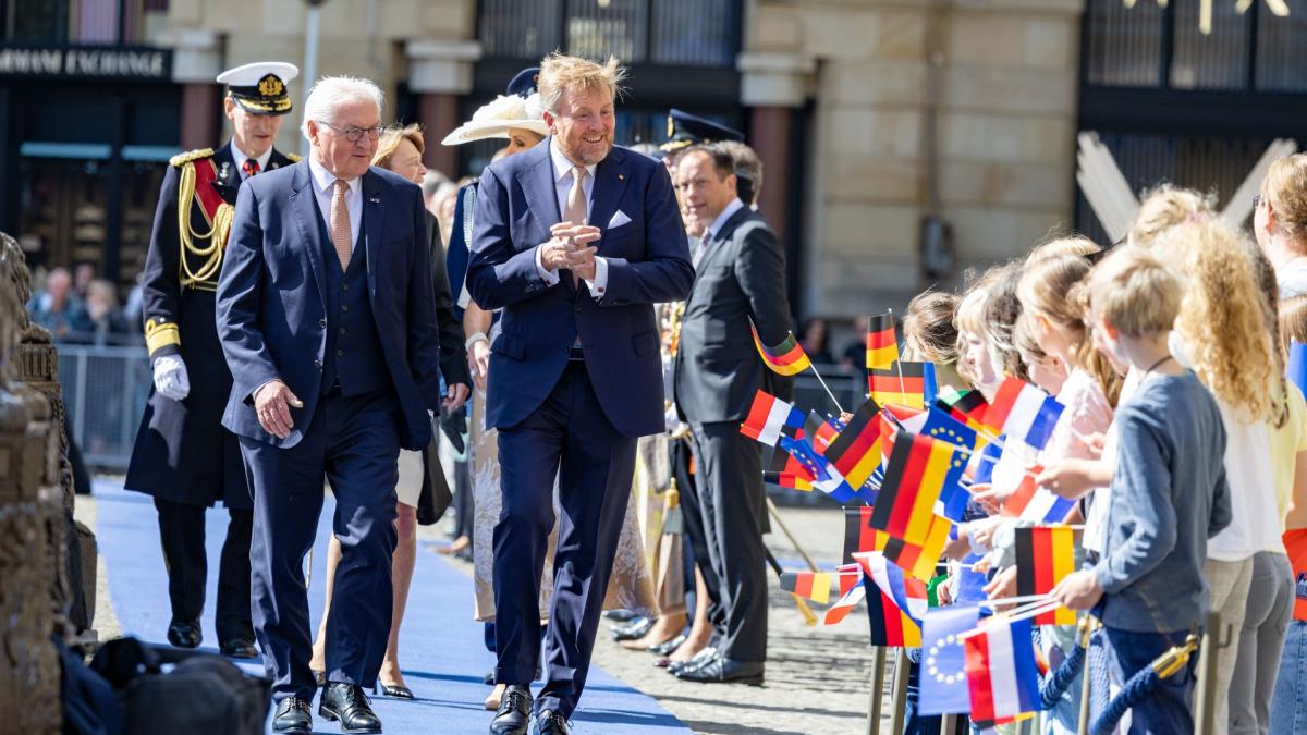 Koningspaar verwelkomt Duitse bondspresident op de Dam