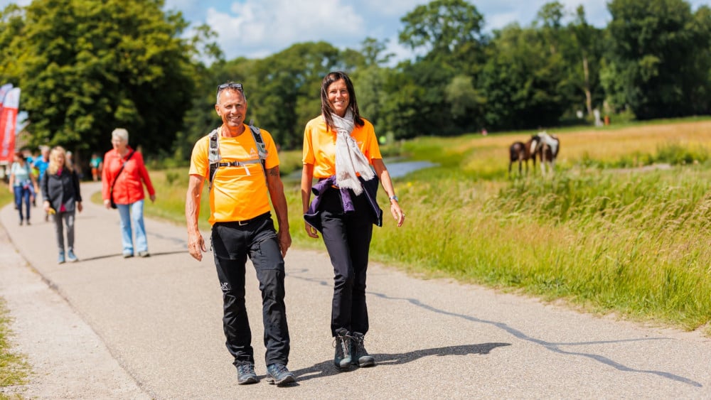 Zien: uitstekend wandelweer voor eerste etappe 4 van Alkmaar
