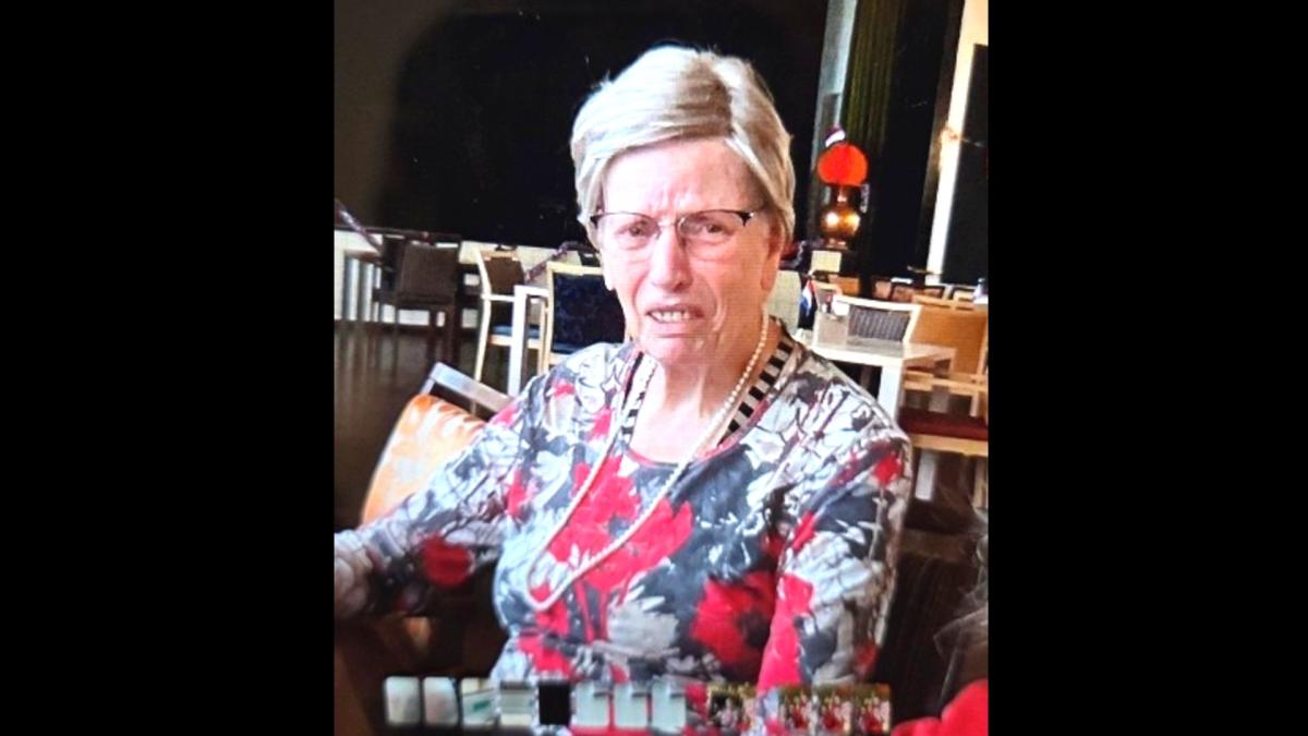 Hoogbejaarde Trees (87) uit Egmond vermist, politie roept op in tuinen en schuren te kijken