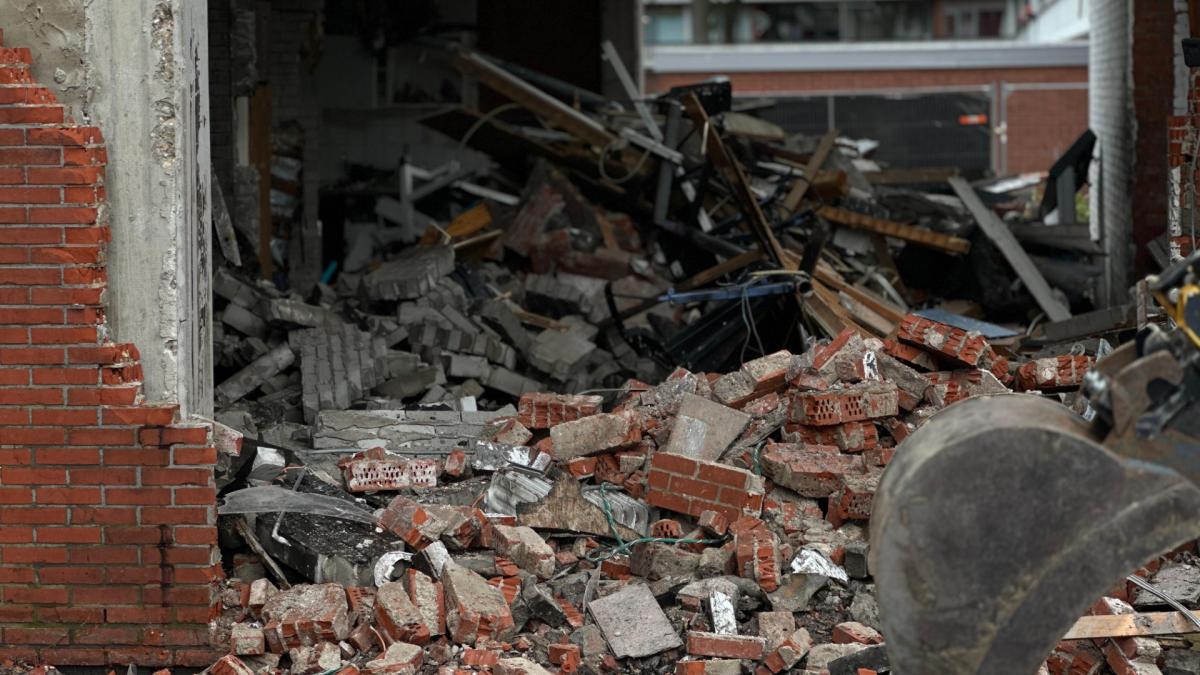 Verdachten zware explosie Amsterdam zijn Amsterdammers van 24 en 25 jaar