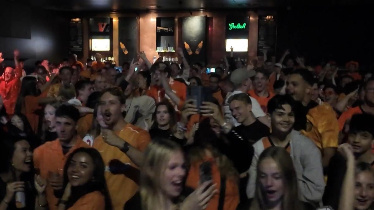 Alkmaar juicht voor Oranje én voor Curaçao: 
