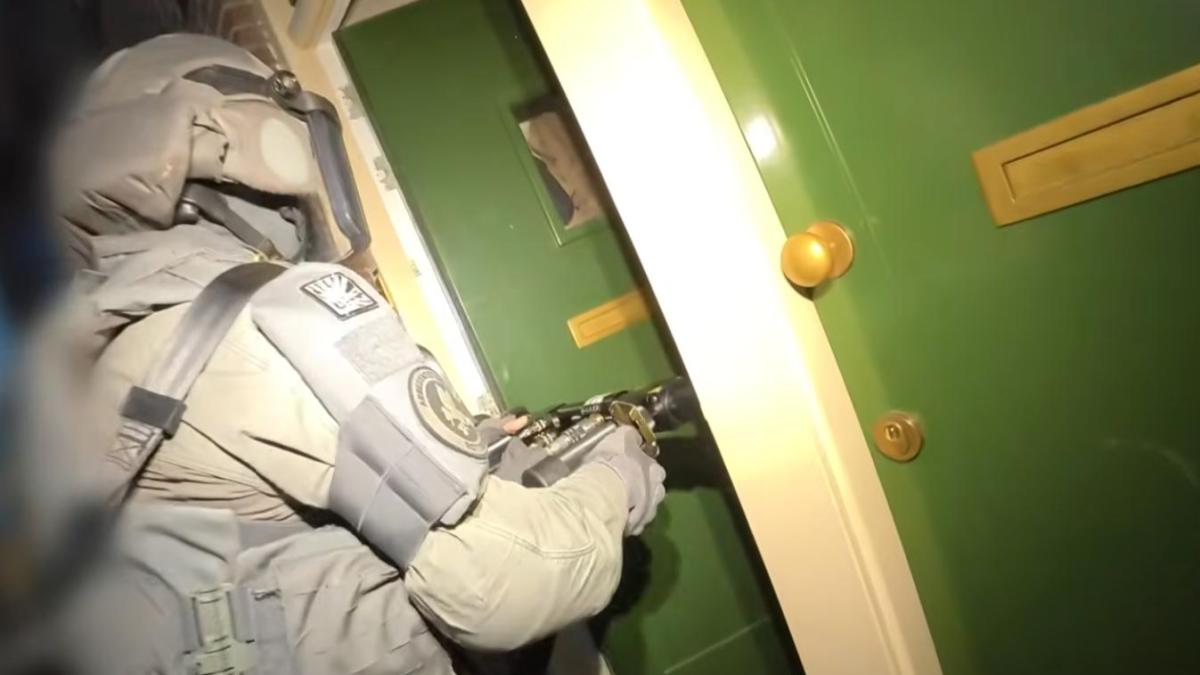 Opgepakte terreurverdachte uit De Rijp verdacht van voorbereiden aanslag