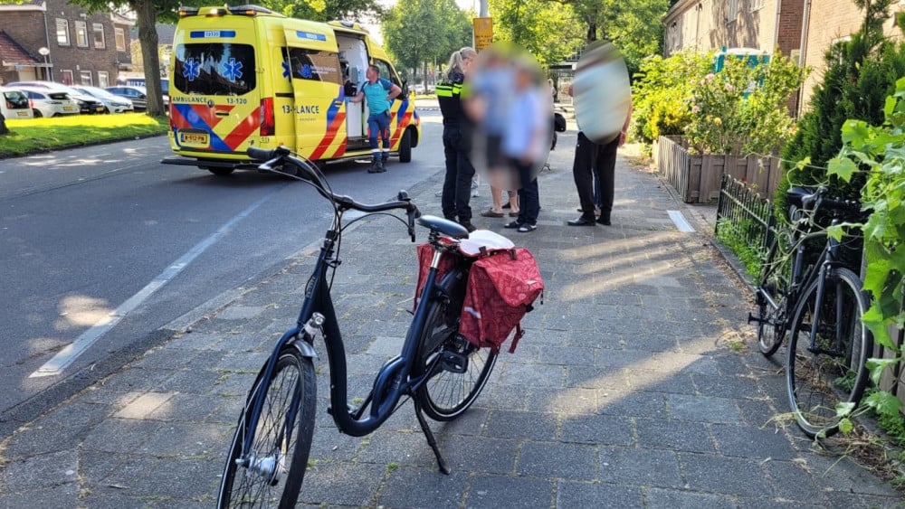 Driver hits cyclists, gives fake phone number and flees