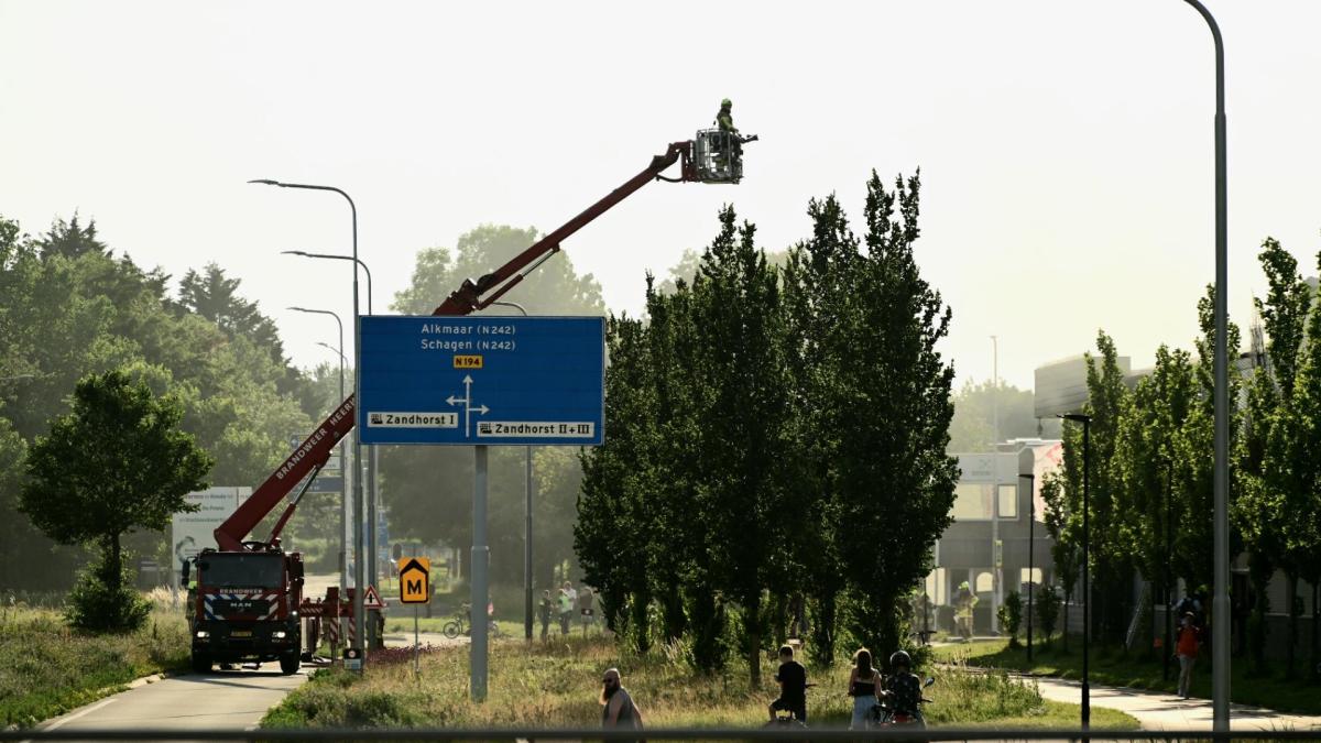 Zeer grote brand in bedrijfspand Heerhugowaard