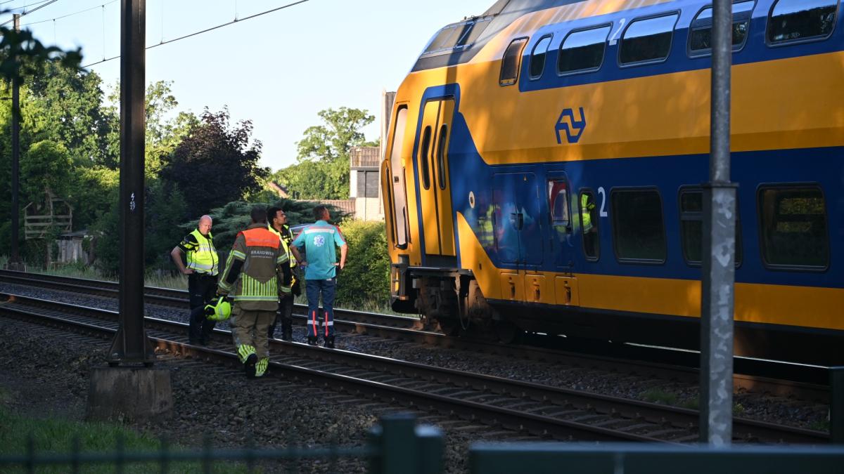 Geen treinen tussen Alkmaar en Uitgeest door aanrijding