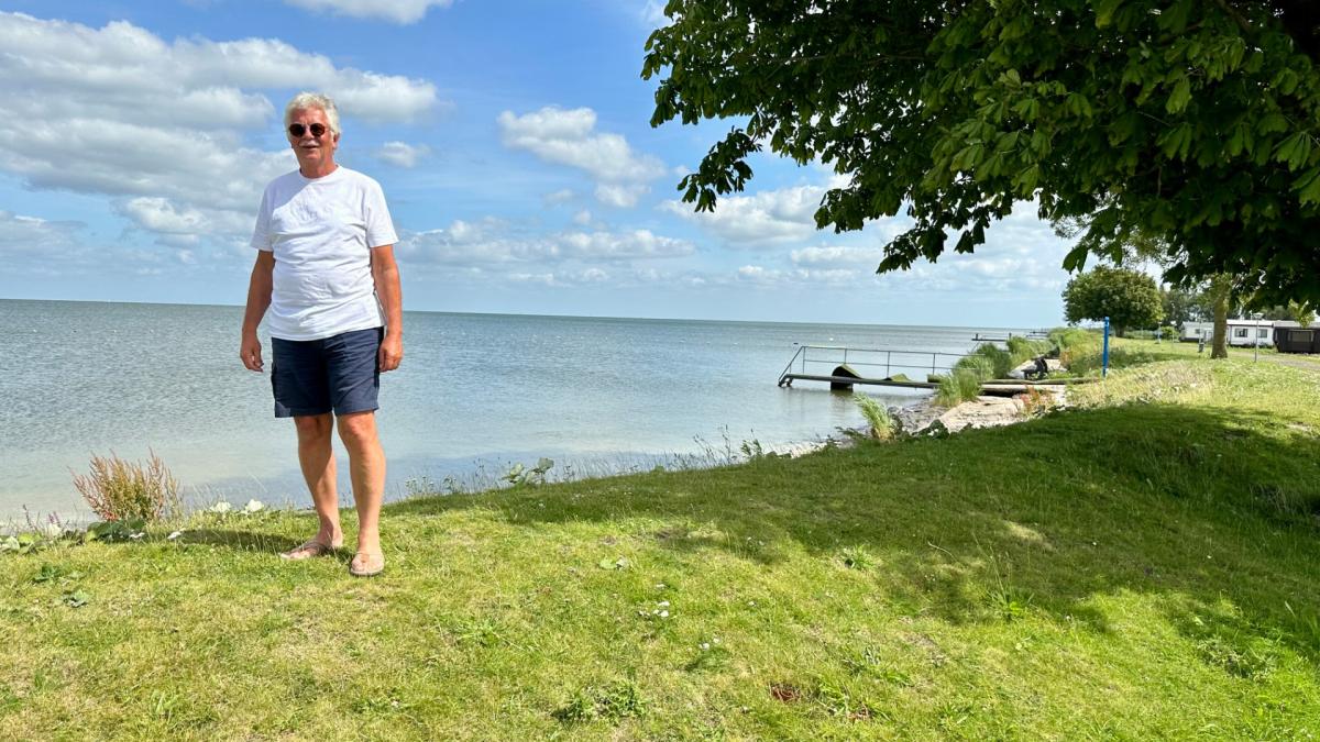 Jan wilde naar Albanië, maar door onrust in de wereld kiest hij voor het Markermeer